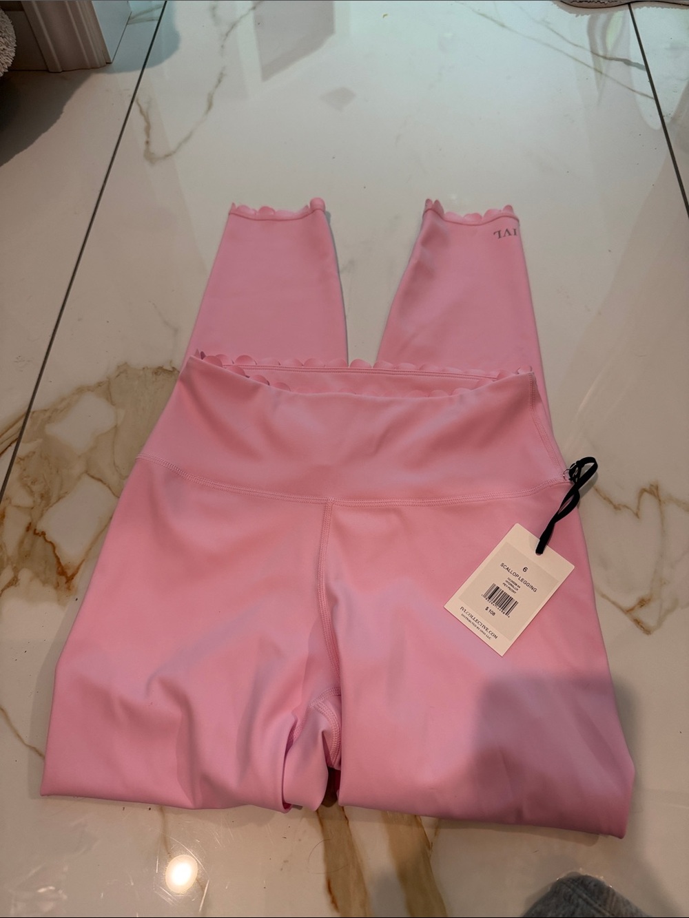 Women’s IVL LEGGINGS NWT